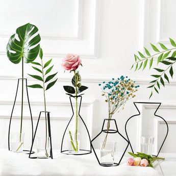 Iron Vases for Plants Shelving Flower Vase Garden Modern Creative Vase for New Year Decor Home Decoration